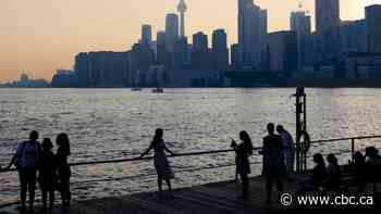 Toronto under air quality warning due to wildfire smoke after city swelters in extreme heat