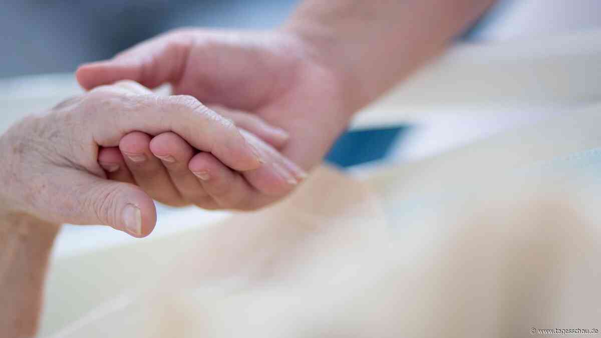 Abstimmung in Nationalversammlung: Frankreich will Sterbehilfe ermöglichen