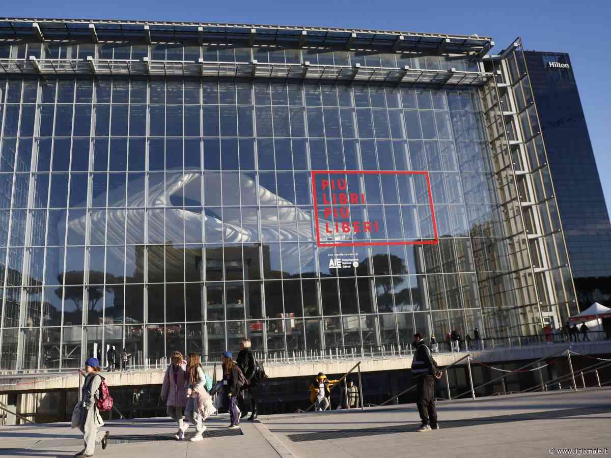 Più libri più liberi, ma non tutti: Idrovolante esclusa. La protesta