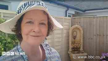 'I thought it would be nice to let strangers into my garden'