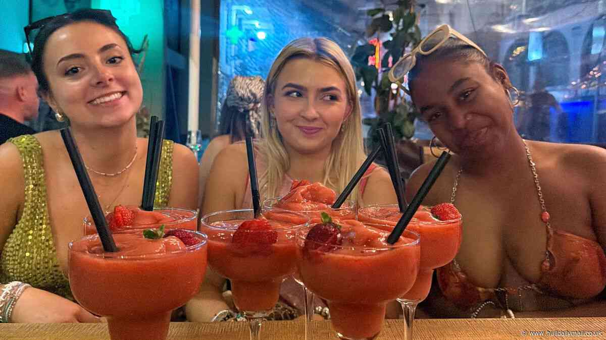 Hull friends enjoy 36-hour clubbing holiday to Ibiza for just £285 -  and no hotel