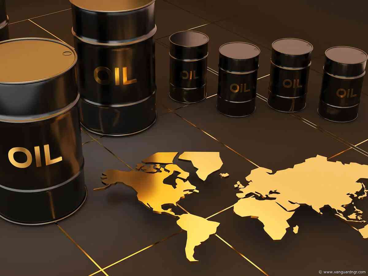 Oil price jumps 14% to $84 per barrel as US-Iran ceasefire collapses
