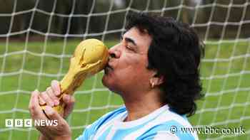 British Maradona lookalike backs England to win