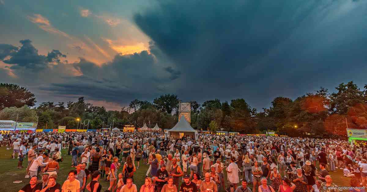 Duizenden mensen weg net voor het noodweer losbarst: zo verloopt de ontruiming van een festival soepel