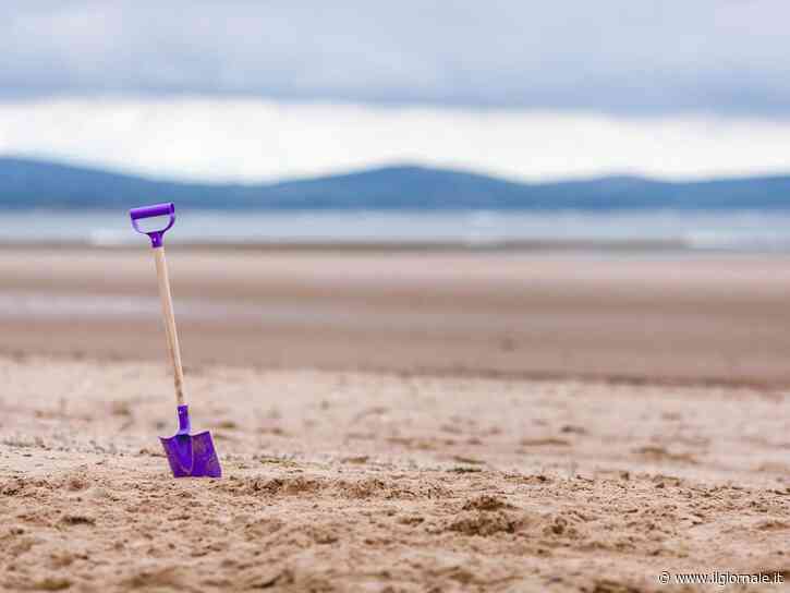 Spiagge, dai divieti anti-fumo agli ombrelloni contingentati. Dove si rischia la multa fino a 3mila euro
