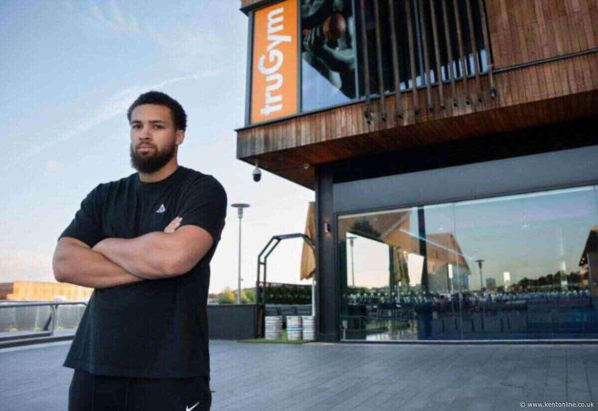 Boxers and Premier League ace to launch £199-a-month gym