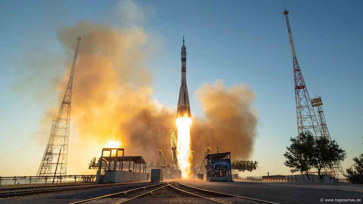 Weltraumpolitik: Raumfahrer aus USA und Russland erreichen ISS