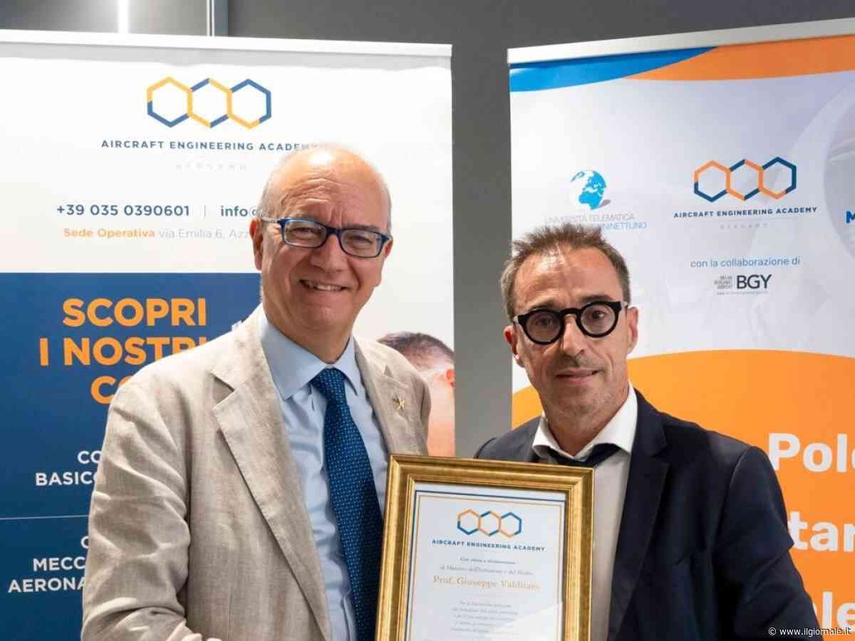 Il Ministro Valditara visita AEA - Aircraft Engineering Academy: ad Azzano San Paolo il modello formativo che prepara i professionisti dell’aviazione