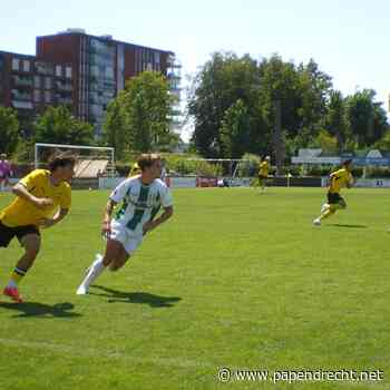 Oefenduel FC Dordrecht bij VV Papendrecht op 18 juli