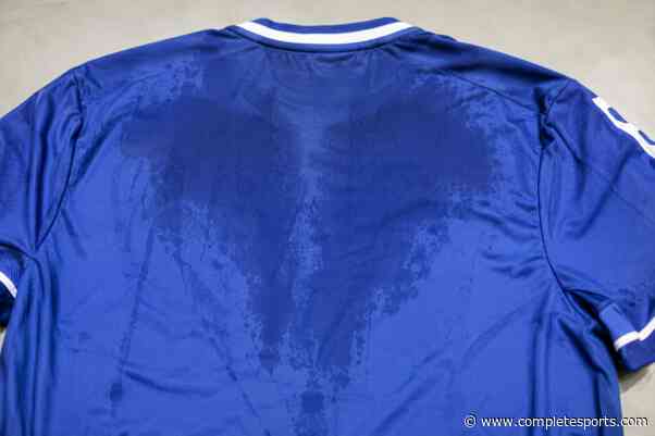 Why The Half-Time Shirt Change Isn’t Something Every Footballer Gets