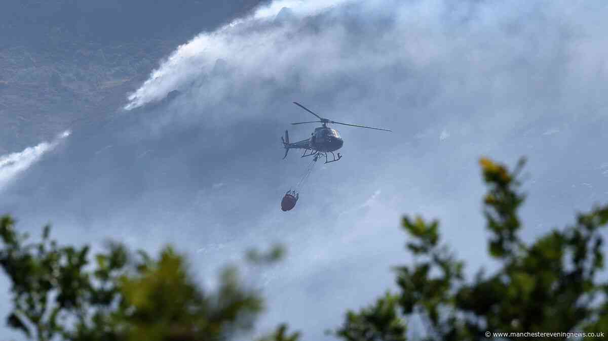 Dovestone and Tintwistle moor fires LIVE as firefighters issue new plea with smoke visible for miles amid major incidents