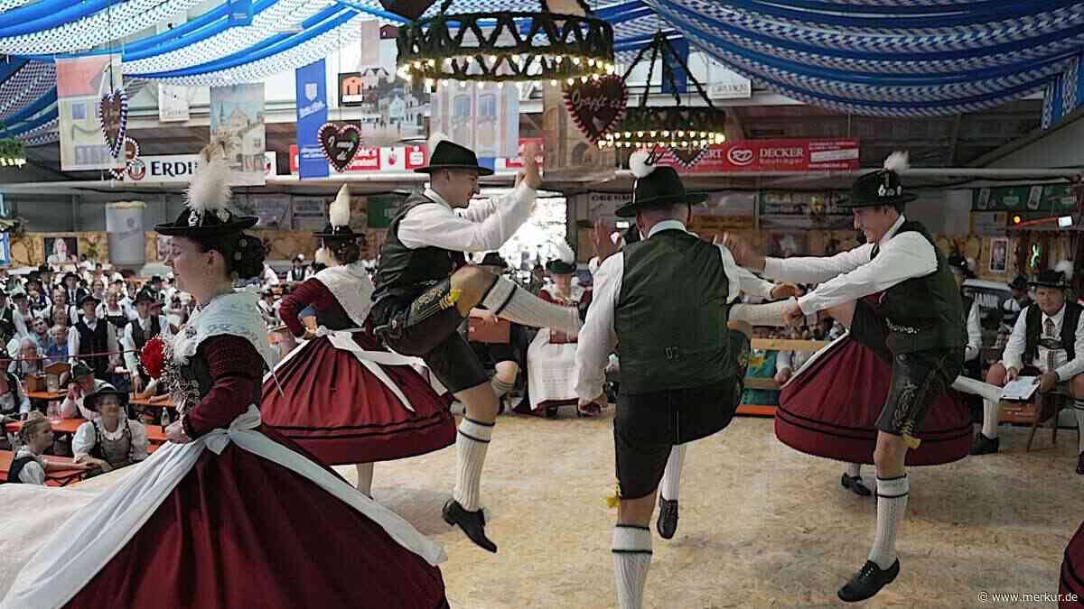 „Platteln ist auch ein Sport“: 1200 Trachtler aus Bayern und den USA kommen zur WM nach Pullach