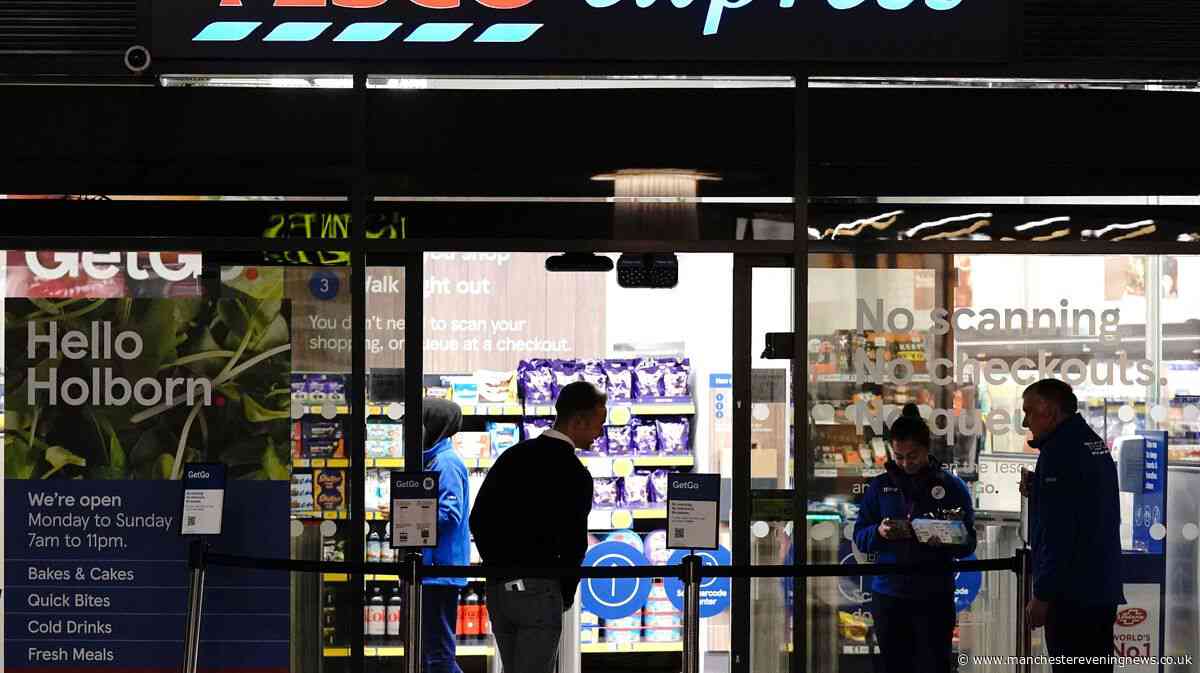 Tesco makes major opening hours announcement for stores on Sunday