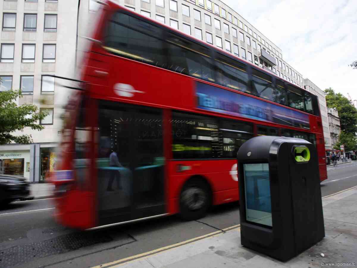 Londra svende il suo simbolo: i double-decker ora arrivano dalla Cina