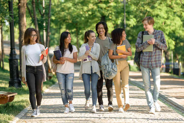 How international students can build credit in Canada