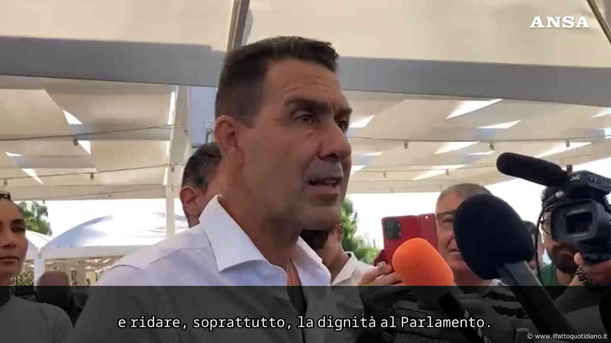 Legge elettorale, Vannacci marcia sulle macerie del centrodestra: “Preferenze affossate? Infami della poltrona, franchi tiratori grazie alle munizioni Pd”