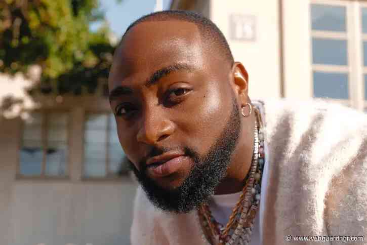 ‘I spend N400m monthly in Nigeria’ – Davido
