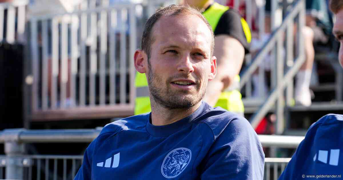 Daley Blind maakt rentree bij Ajax in oefenwedstrijd tegen Bochum