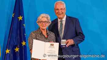 Gabriele Triebel erhält die Kommunale Verdienstmedaille