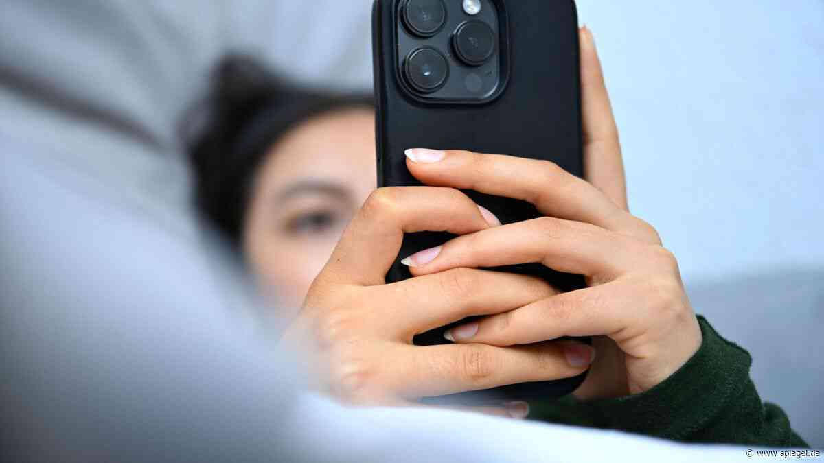 Großbritannien: Ausgangssperre auf Social Media für 16-Jährige? Regierung plant Regelung