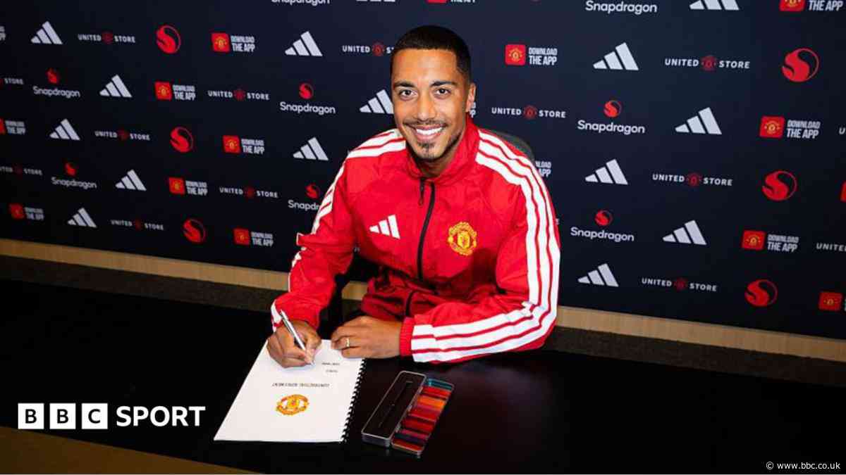 Man Utd sign Tielemans for £35m from Aston Villa