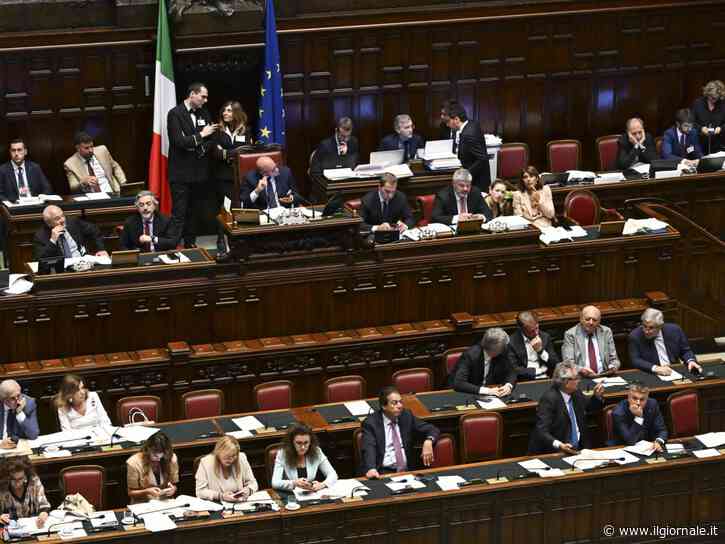 Legge elettorale, via libera all'emendamento che introduce l'indicazione del premier