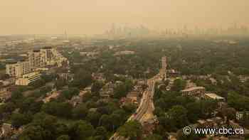 Toronto ranked among world's worst air quality as wildfire smoke, extreme heat persist