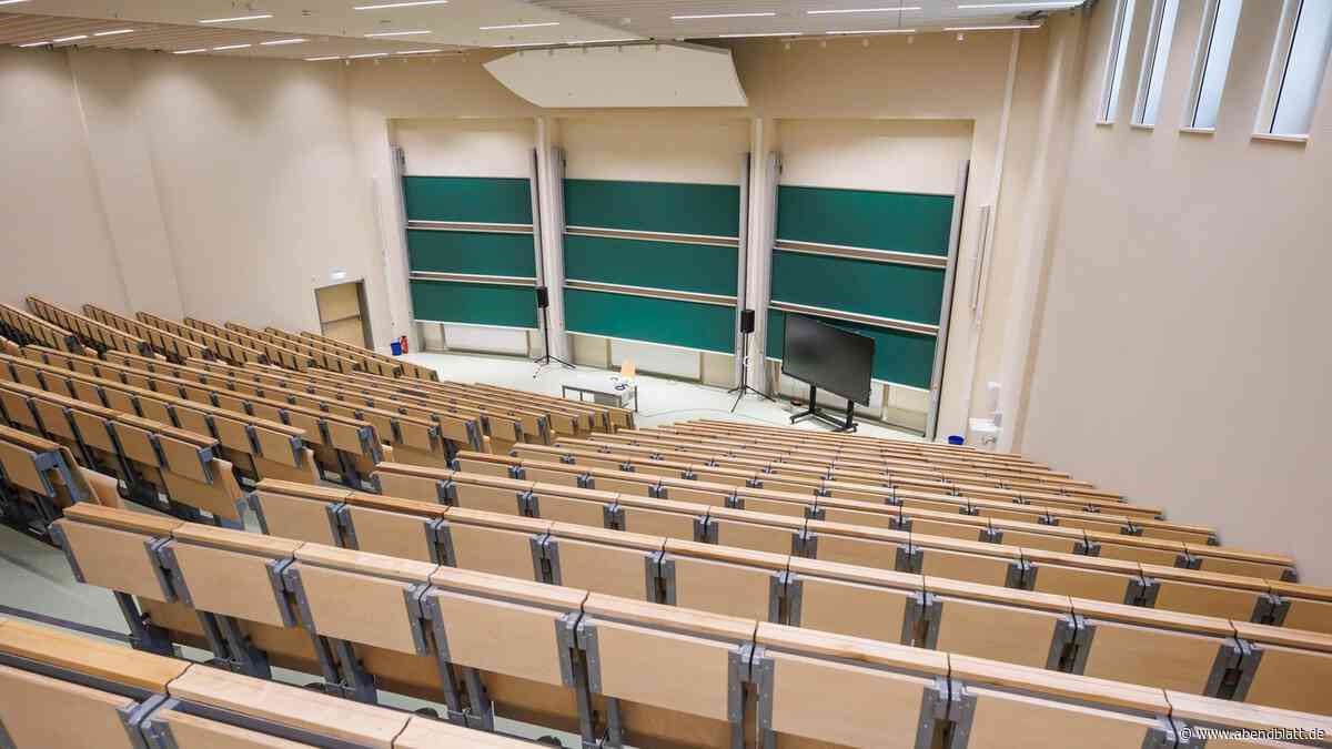 Neue Posse an Uni Hamburg: Teures MIN-Forum fertig, aber kaum jemand lehrt hier