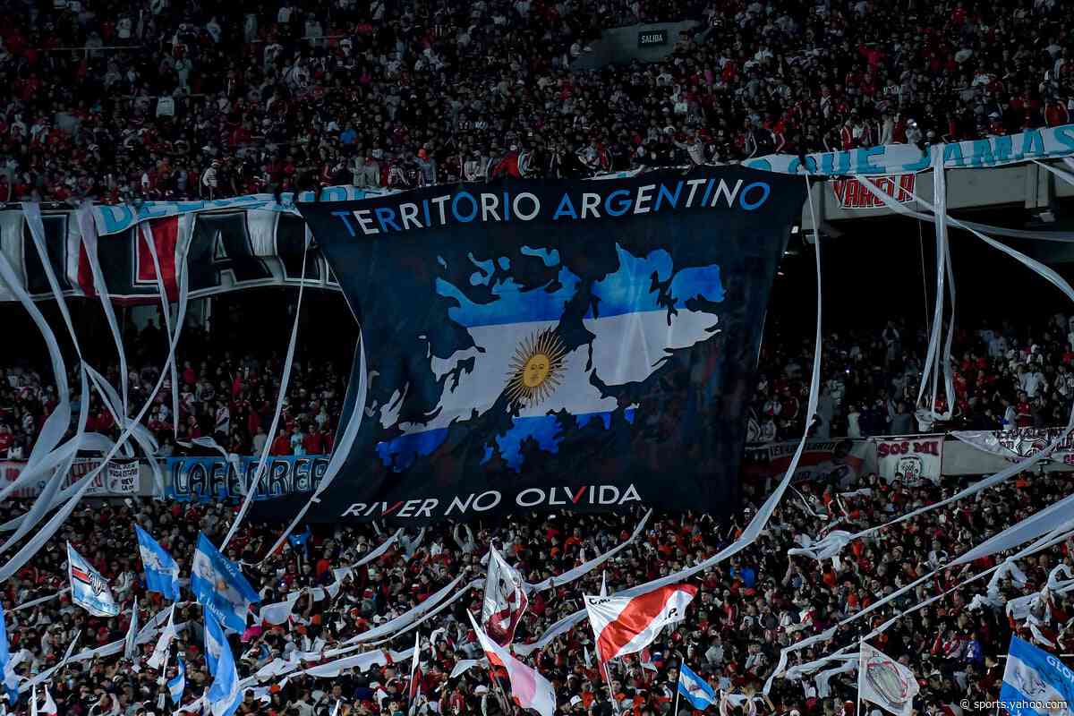 Why are Argentina fans singing about England and the Falklands at the World Cup?