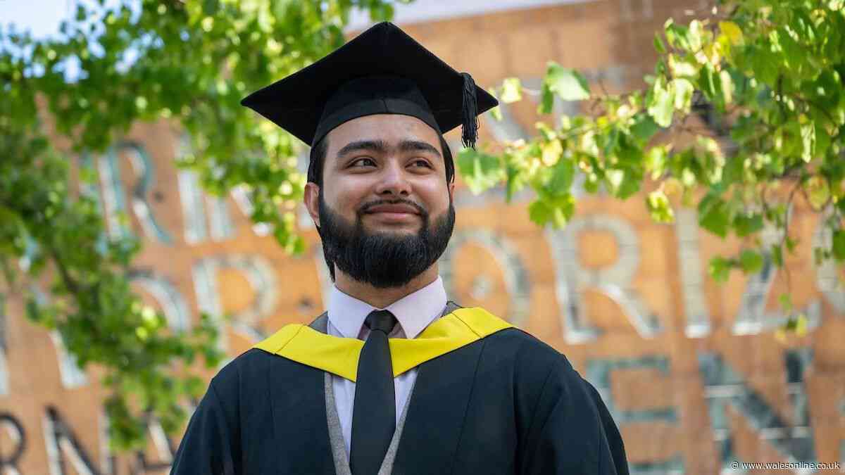 'I felt lost after my parents died but I've realised setbacks don't define your future'