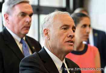 Comptroller warns of increasing instability in NY fiscal outlook