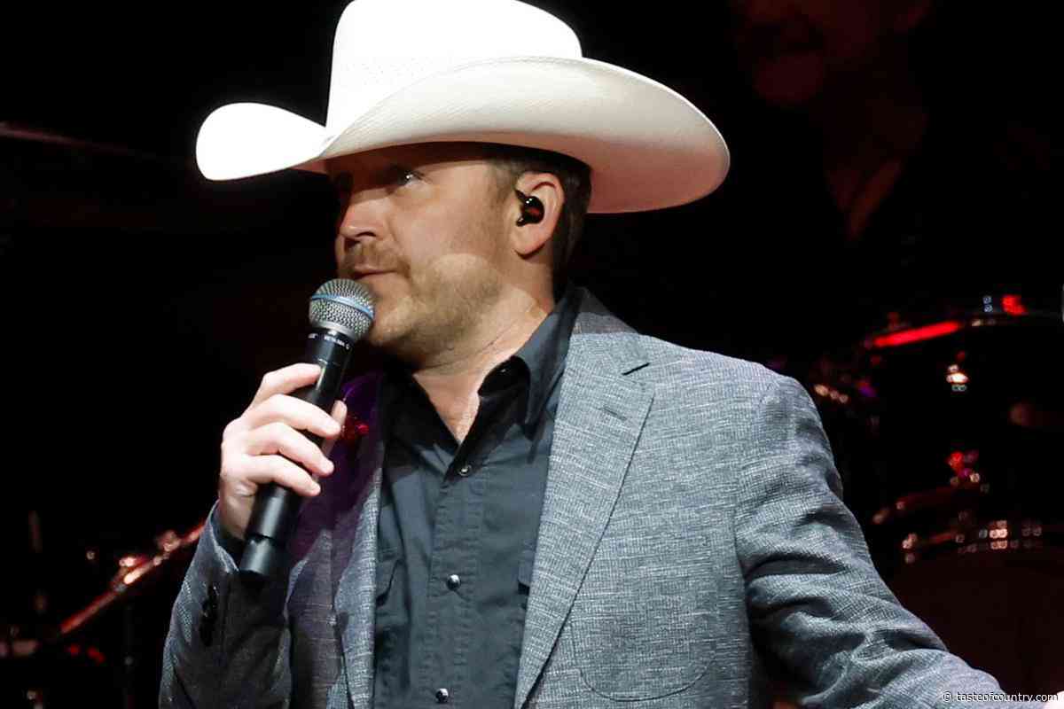Justin Moore Explains What Led Him to Get Sober