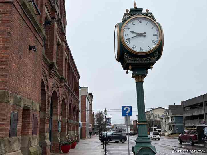 U.S. House of Representatives votes to move America to permanent daylight savings time. Will Canada follow suit?