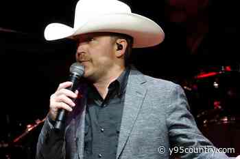 Justin Moore Says His Drinking Spiraled Into a ‘Vicious Cycle’ During the COVID-19 Pandemic