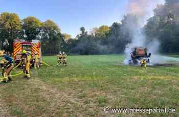 FW Menden: Fahrzeugbrand in Halingen - Schnelles Handeln verhindert Ausbreitung