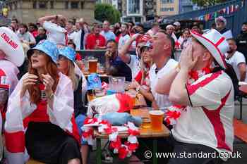 Tense first half in England v Argentina World Cup semi-final leaves fans anxious