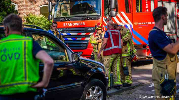Vrouw met rollator zwaargewond na botsing met auto in Geldrop