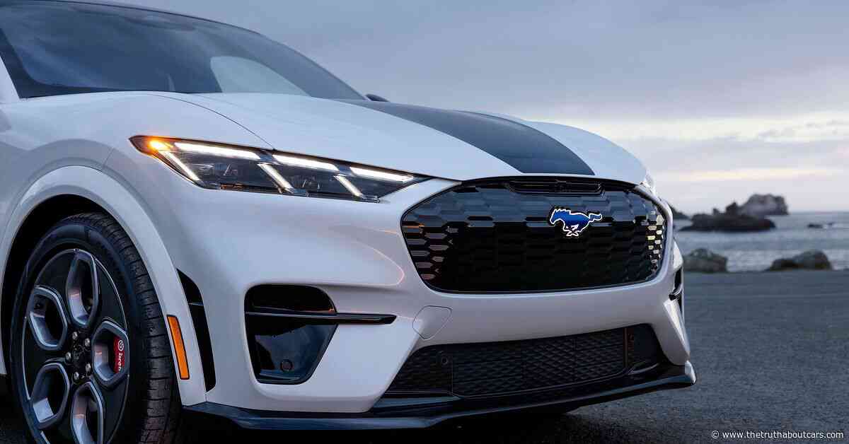 Ford Customer Sues Automaker Over Tariff Refunds