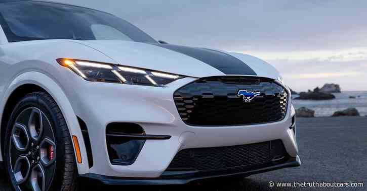 Ford Customer Sues Automaker Over Tariff Refunds