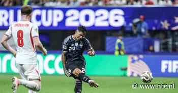 Argentinië schakelt Engeland uit in halve finale WK (2-1) en speelt zondag finale tegen Spanje