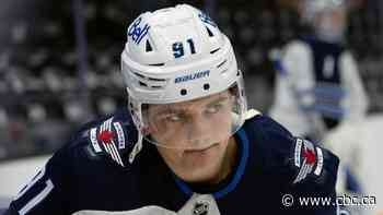 Jets re-sign Cole Perfetti to 5-year deal