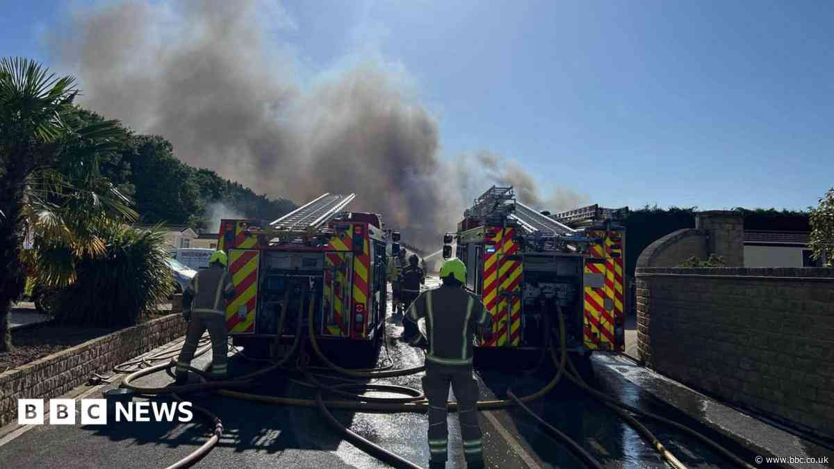 Residents to return home after caravan park fire