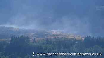 Firefighters issue update on Dovestone moorland blaze as fire enters fourth day
