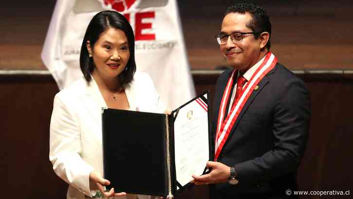 Fujimori: Estoy orgullosa de ser la primera mujer elegida presidenta en Perú