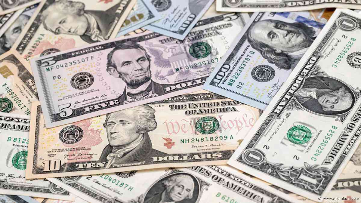 Pair posed as bank reps in $23K ‘elaborate spoof' scheme, Miami-Dade deputies say