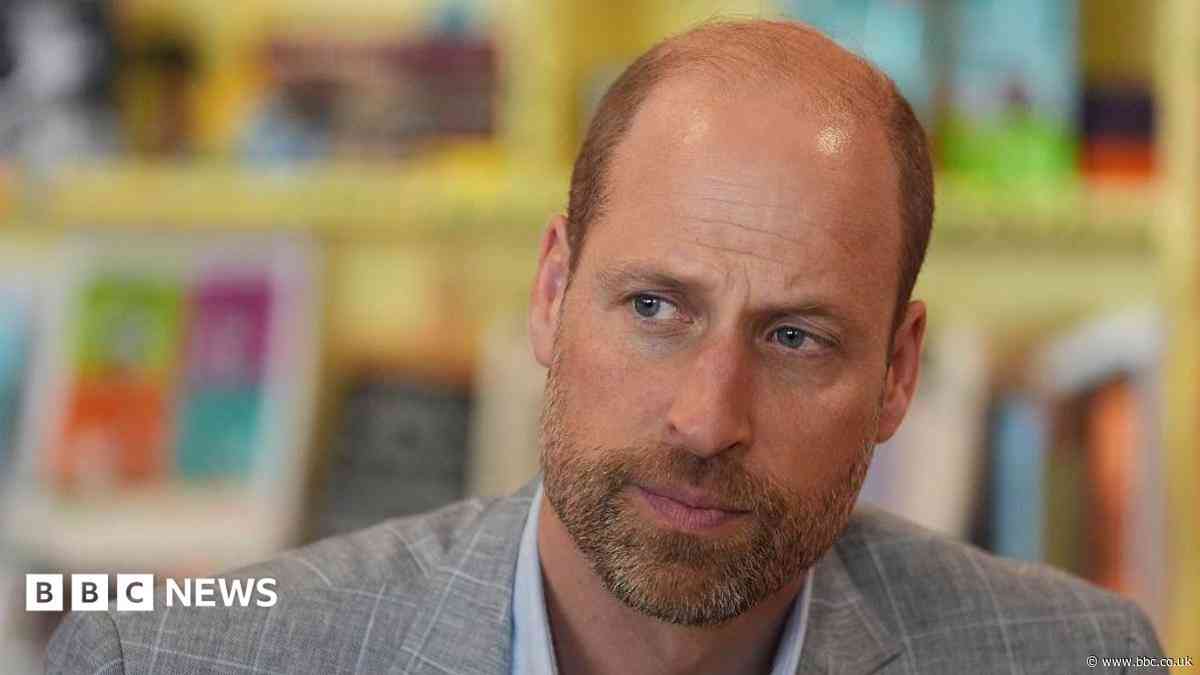 Prince William tells England to 'hold heads high'