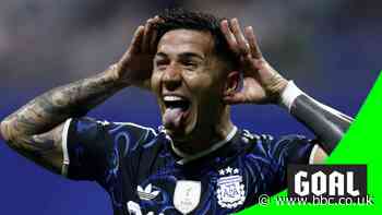 Fernandez fires in equaliser for Argentina