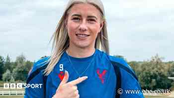 Promoted Crystal Palace sign striker England