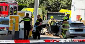 Getuigen over bizar ongeluk bij tankstation: ‘Hij lag daar zo alleen, ik kon het niet aanzien’