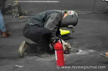 Las Vegas Grand Prix settle 2023 class action lawsuit loose water cover incident